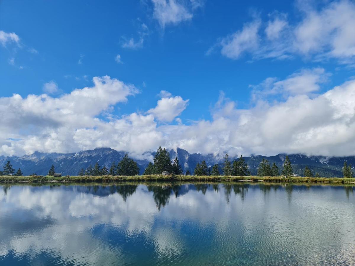 Das Kronen Hotel Seefeld in Tirol Buitenkant foto